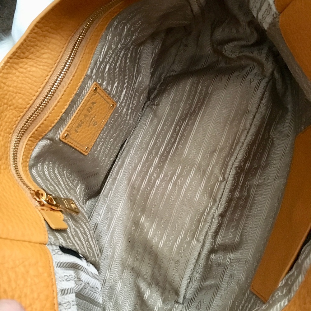 Prada Vitello Daino Bag - Picture 8 of 11